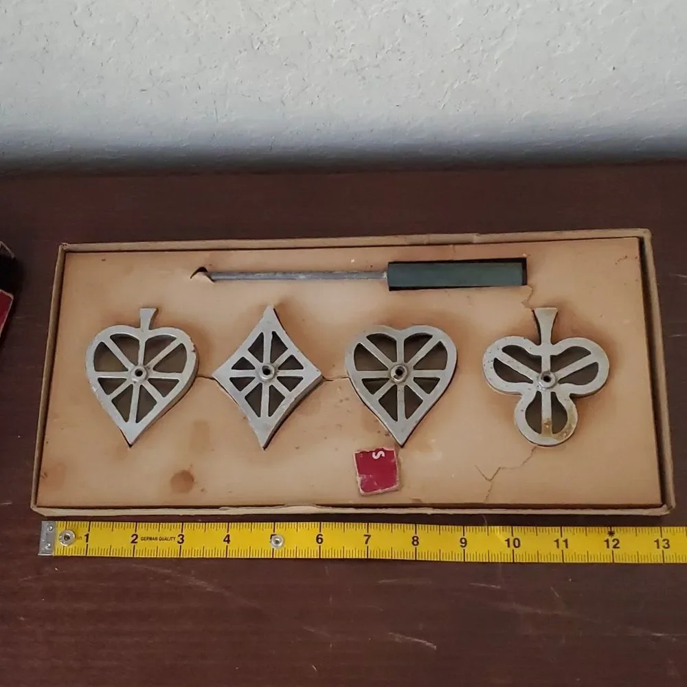 Vintage Handi Hostess Kit Bridge Set Molds Bonley Industries Rosette Iron Boxed